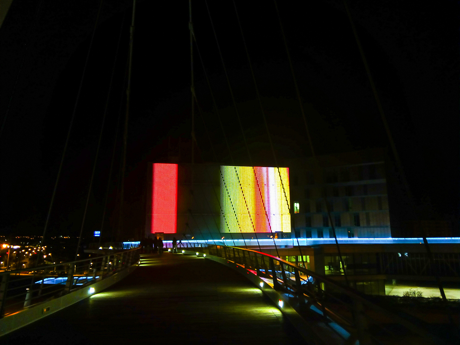 Instalación audiovisual, Etopía: Centro de arte y tecnología de Zaragoza