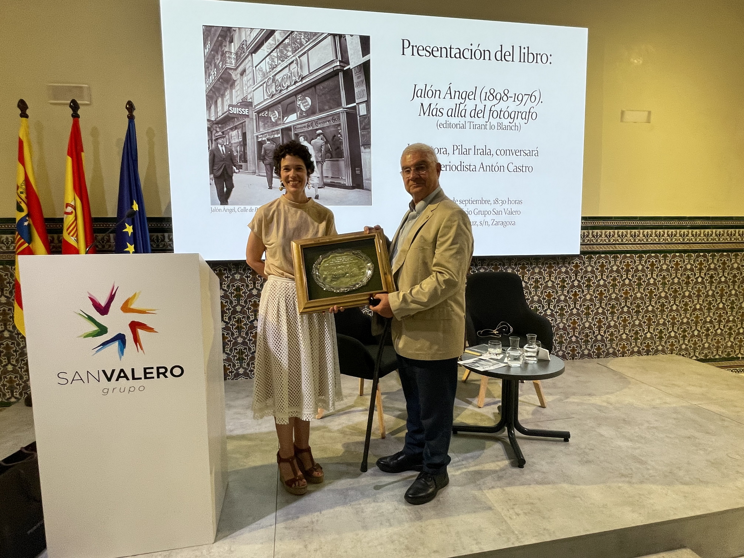 Libro presentación JA